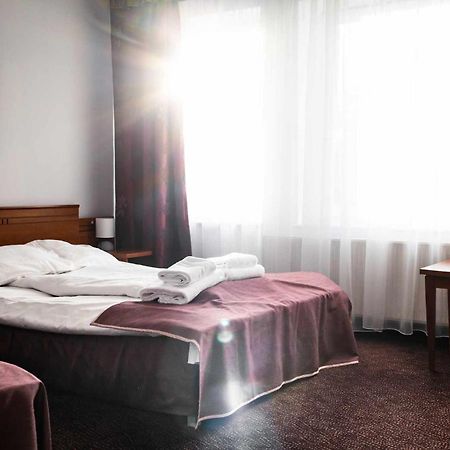 Hotel Zloty Mlyn Polichno Bagian luar foto