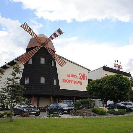 Hotel Zloty Mlyn Polichno Bagian luar foto