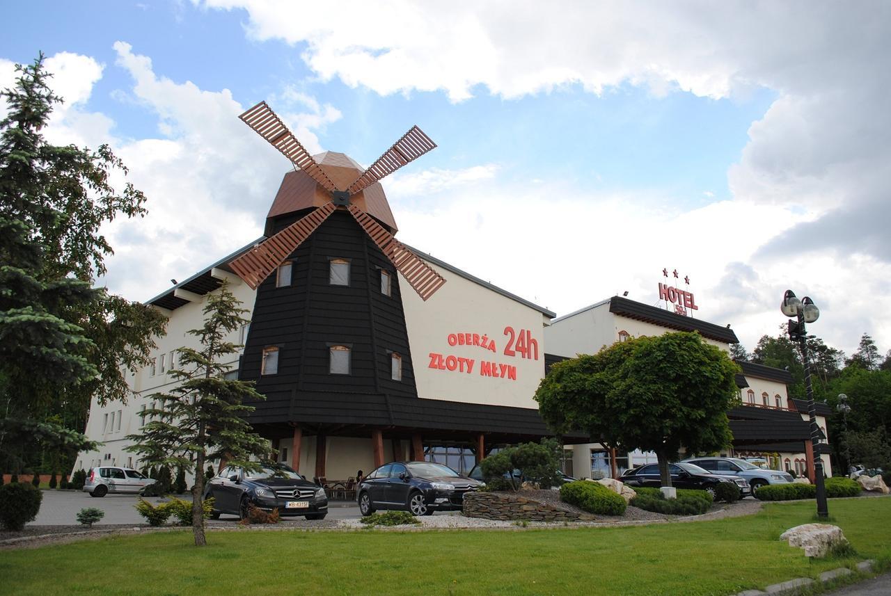 Hotel Zloty Mlyn Polichno Bagian luar foto